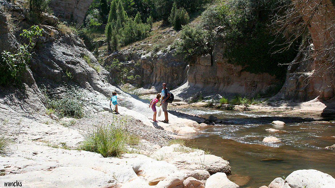 Un día en el río Mijares, a su paso por Rubielos de Mora, Teruel